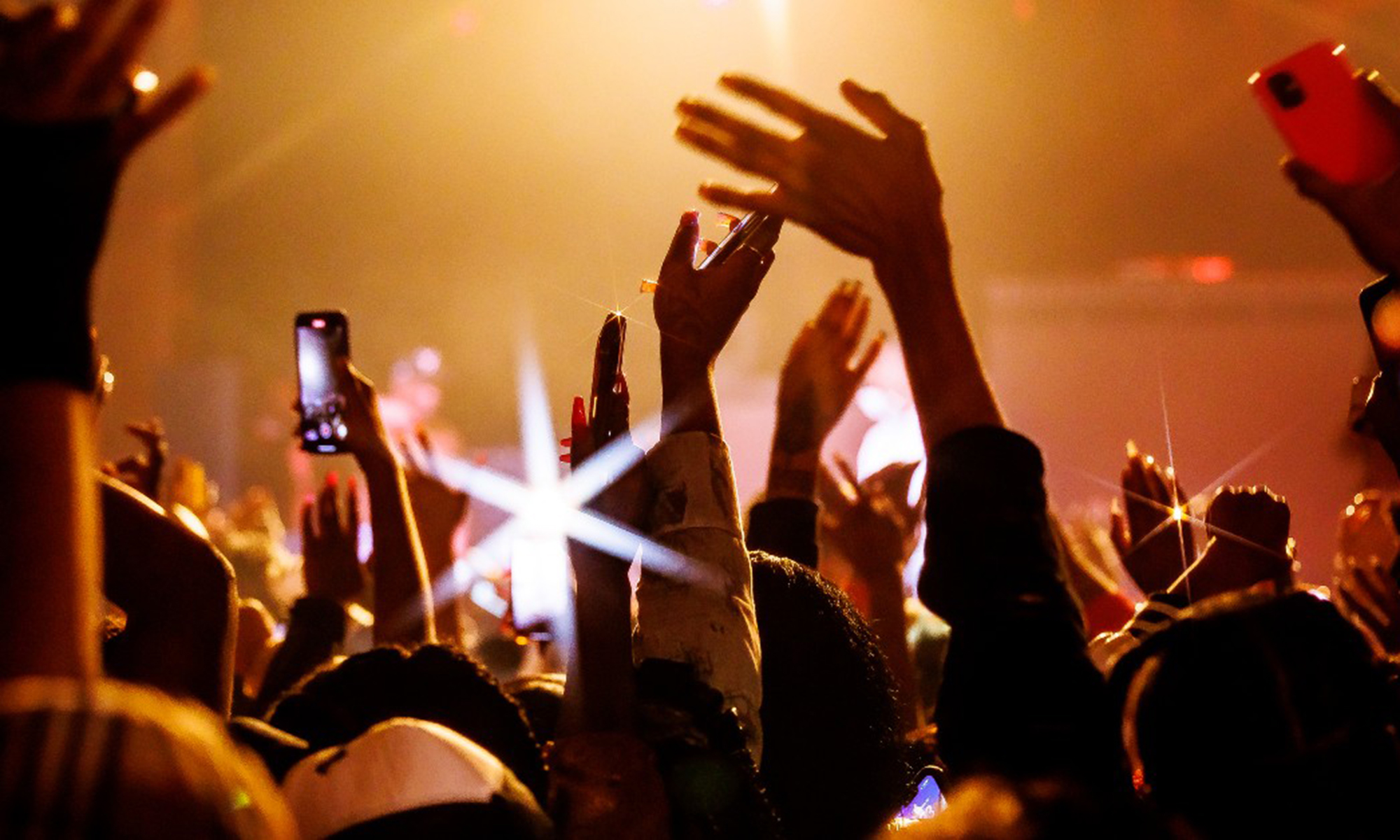 Ticketmaster Pricing Explained: Fees, Dynamic Pricing & How to Save - Who Sets Ticketmaster Ticket Prices?